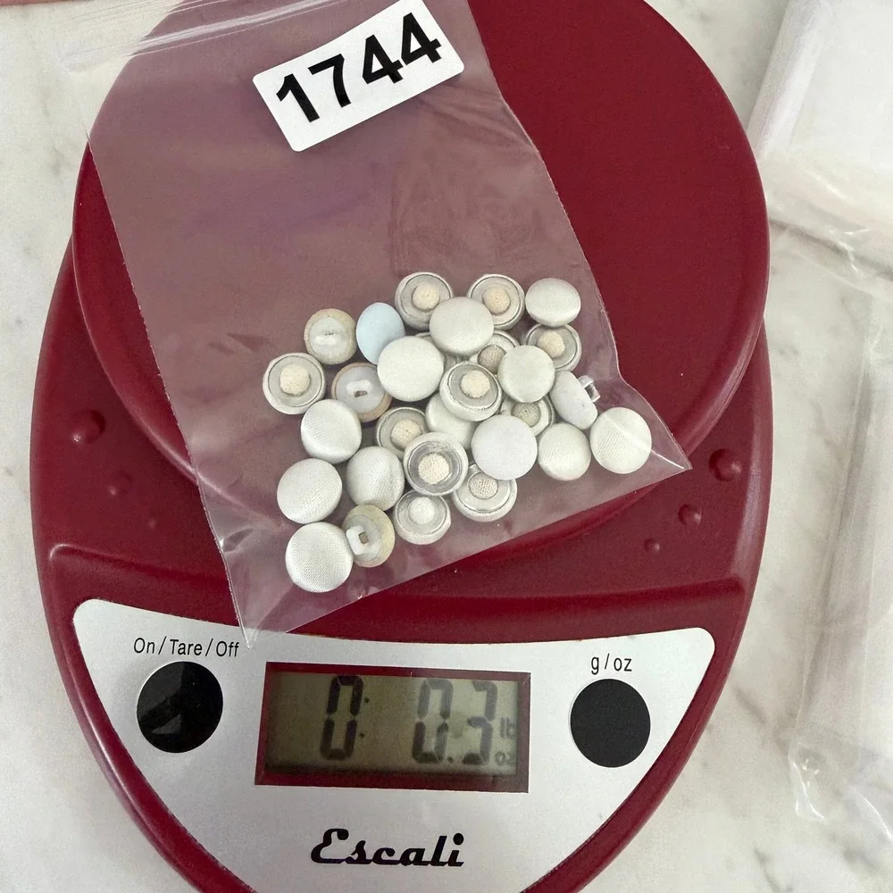 Unbranded measurements weight